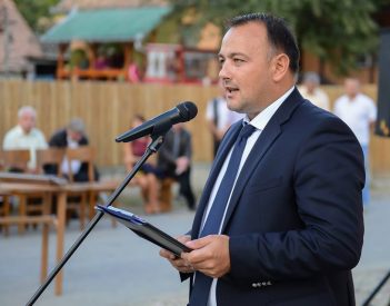 Moldován József coming outja – Borboly széke a cél?