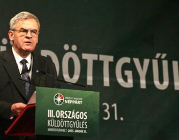 5 év alatt több, mint 4 millió euróba kerültek Erdélyben a Demokrácia Központok