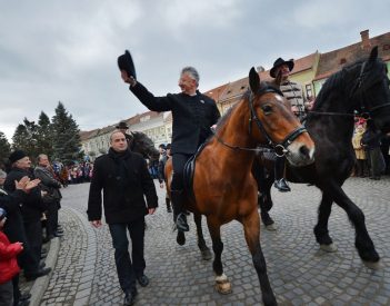 Így szerezte meg Budapest az erdélyi magyar projekt fölötti kontrollt