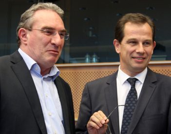 Sógor és Winkler is az Azeri Pénzmosoda kivizsgálása ellen szavaztak az EP-ben