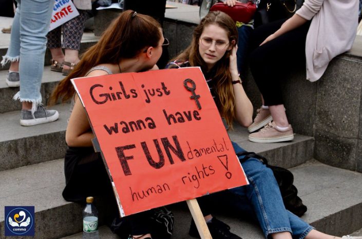Mi a baj a liberális feminizmussal?