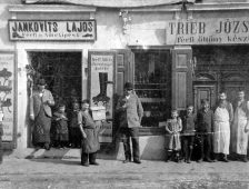 Trianon Erdélyben: át- és túlélni a nemzeti tragédiát