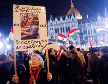 Orbán a melegpropagandisták csicskása, ha én hazaromboló vagyok, ugye?