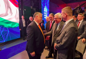 Szimbolikus kampány Felvidéken a Fidesz-KDNP javára