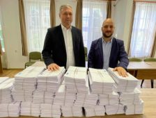 A nagy levélszavazat-vadászat. Magyarországi választások Erdélyben
