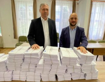 A nagy levélszavazat-vadászat. Magyarországi választások Erdélyben