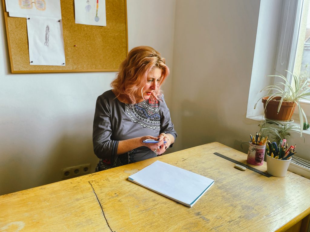 Leomlott lelkek támogatója, Szabó Irén ottilia