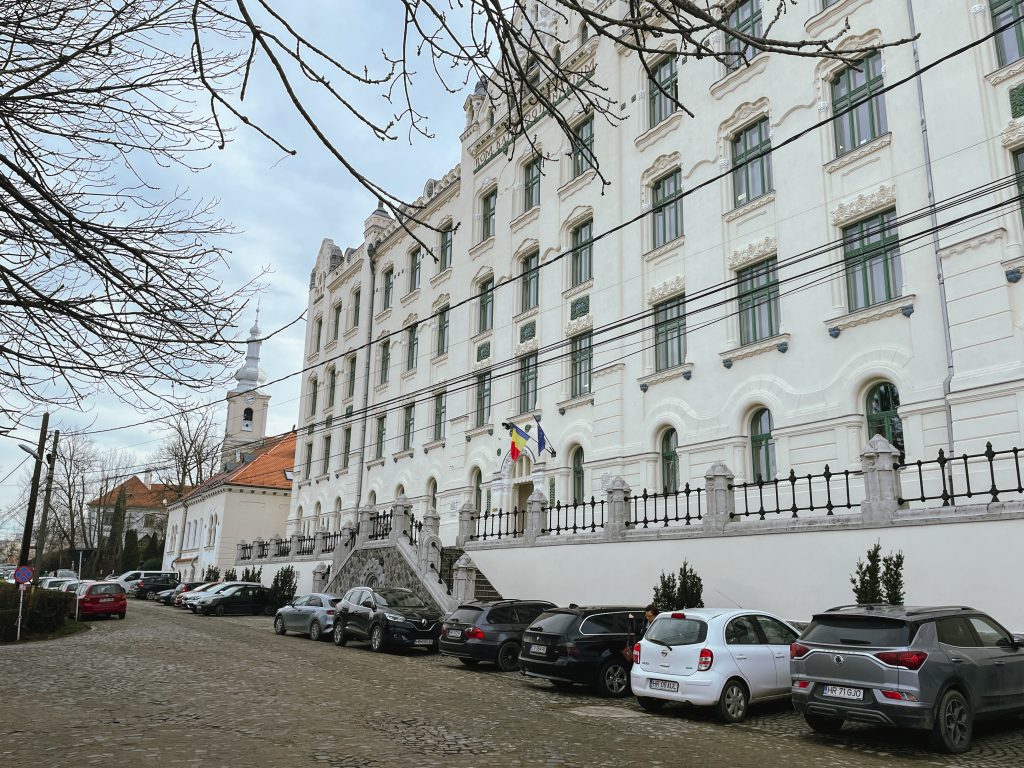 A Gimi, a Tamási Áron Gimnázium épülete