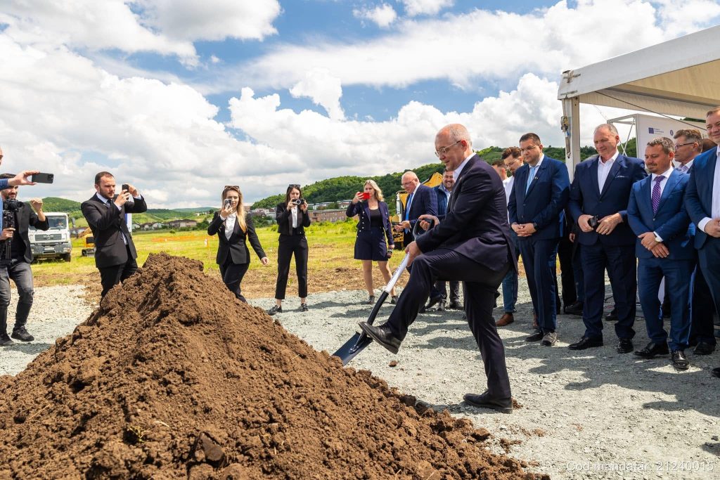 A kolozsvári metró építőtelepének felavatása 2024 júniusában, még a PNRR tudatában